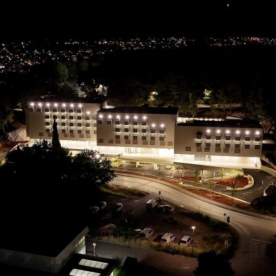 Centar noću